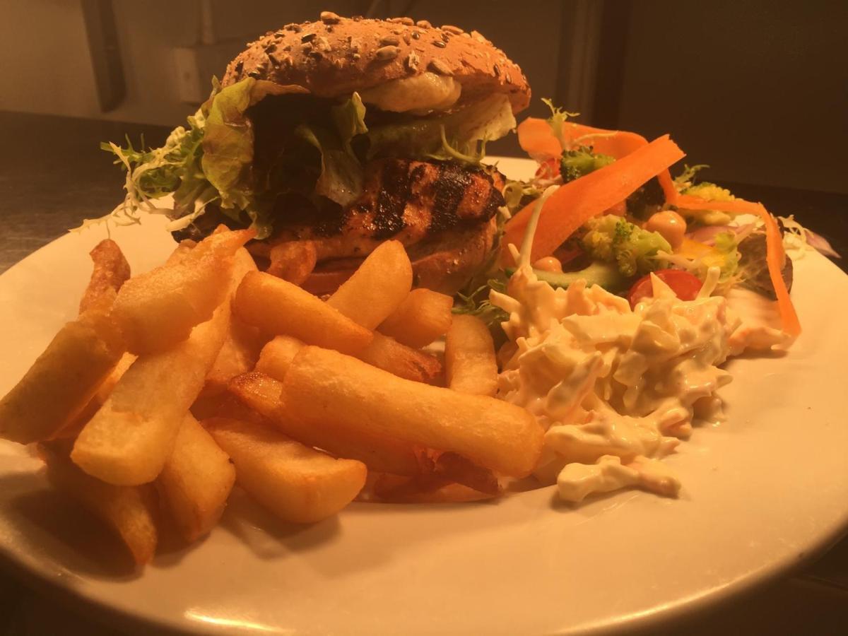 The Bowers Bar & Restaurant Hotel Ballinrobe Bagian luar foto