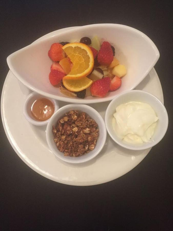 The Bowers Bar & Restaurant Hotel Ballinrobe Bagian luar foto